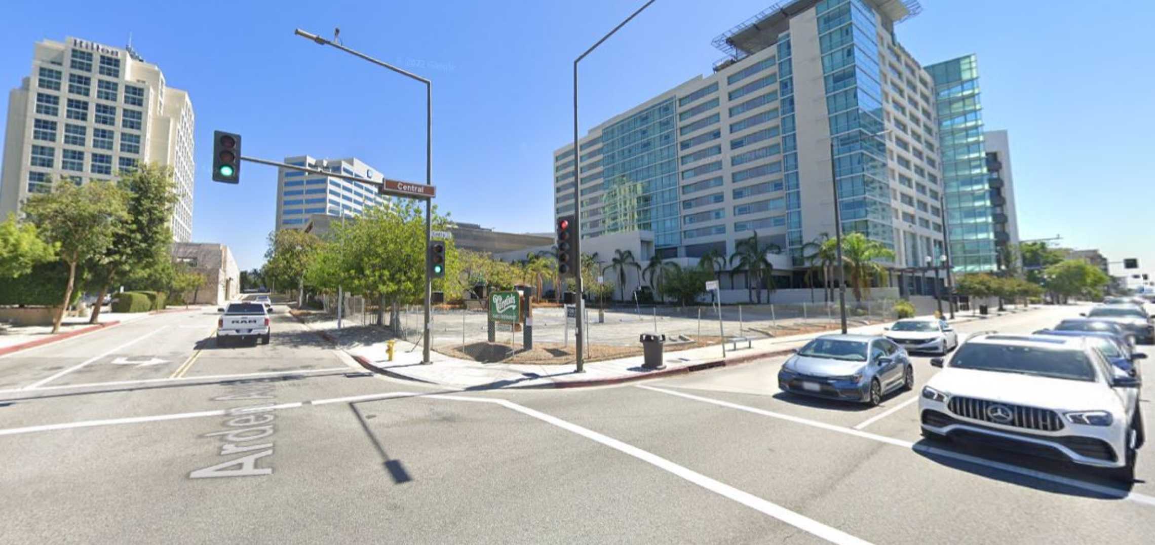 Eightstory, 105unit residential building planned at 820 N. Central